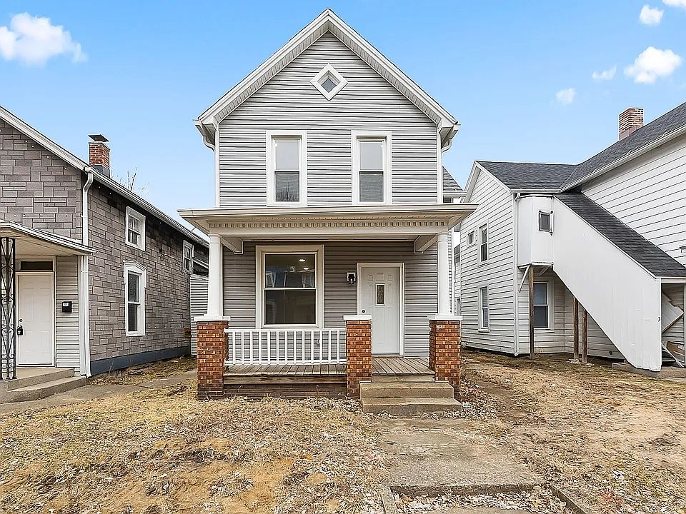 1st image of 706 3rd St #2