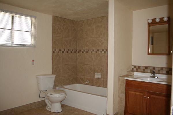 La Vega Bath