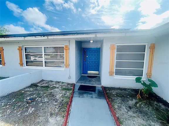 4th image of 11010 Salt Tree Dr