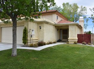 2835 Dartmouth Dr, Lancaster, CA