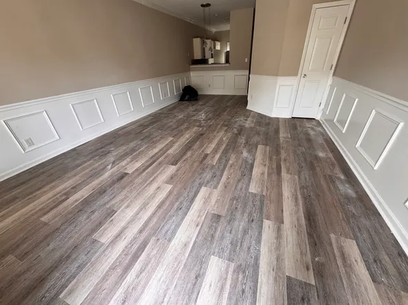 12 Belhaven Dr, Clayton, NC 27520