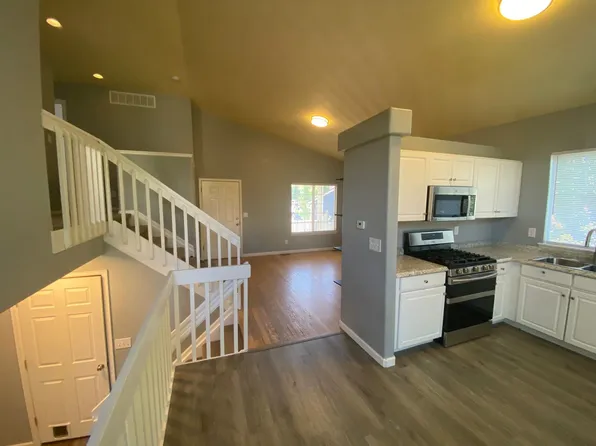 8665 Cloverleaf Cir, Parker, CO 80134