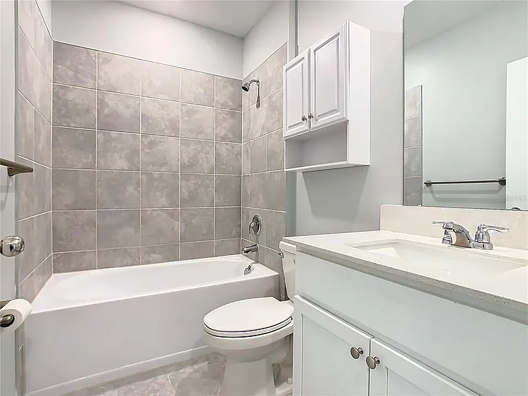 1033 Holden Way — Photo 15