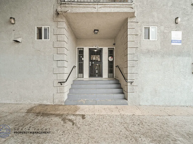 402 N. Soto St. — Photo 13