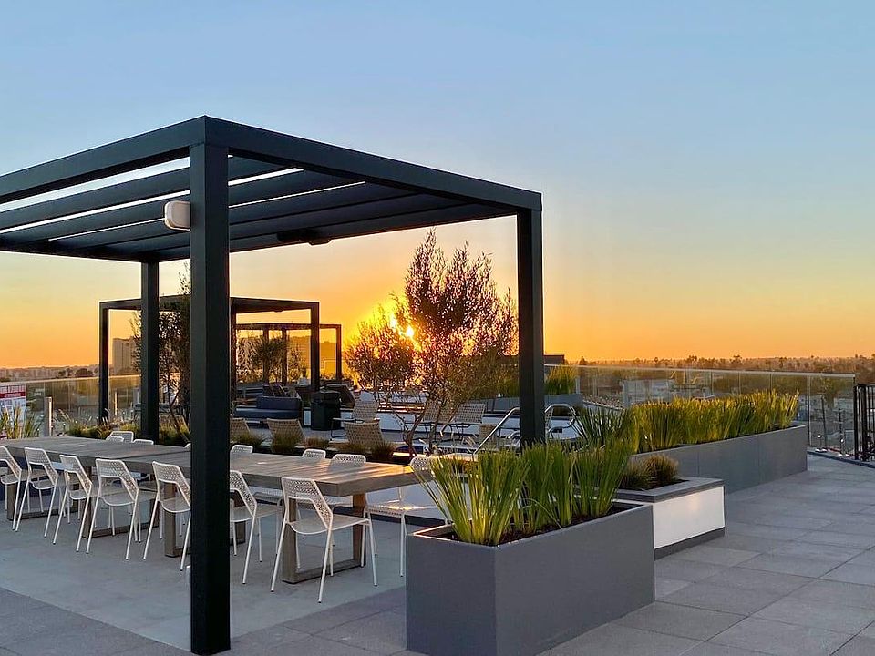 G8 Sky Lounge