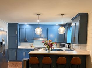 255 Lowndes Ave, Greenville, SC 29607