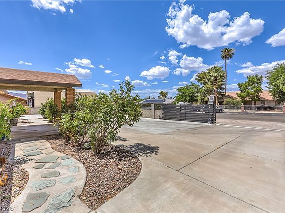 4th image of 1591 Palomino Dr