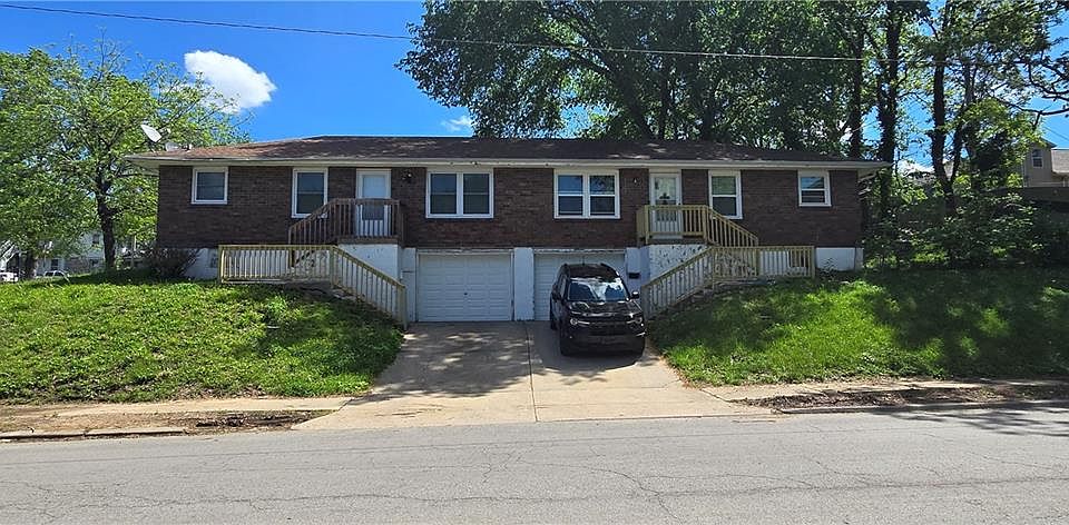 1st image of 1301-1303 Topping Ave