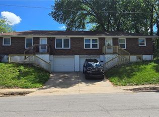 1301-1303 Topping Ave, Kansas City, MO 64126