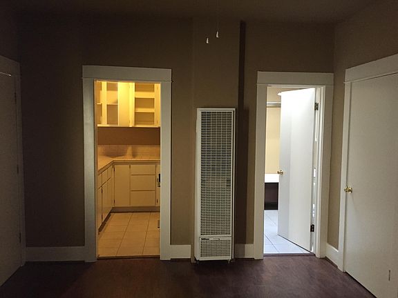 5th image of 57 Linden Ave