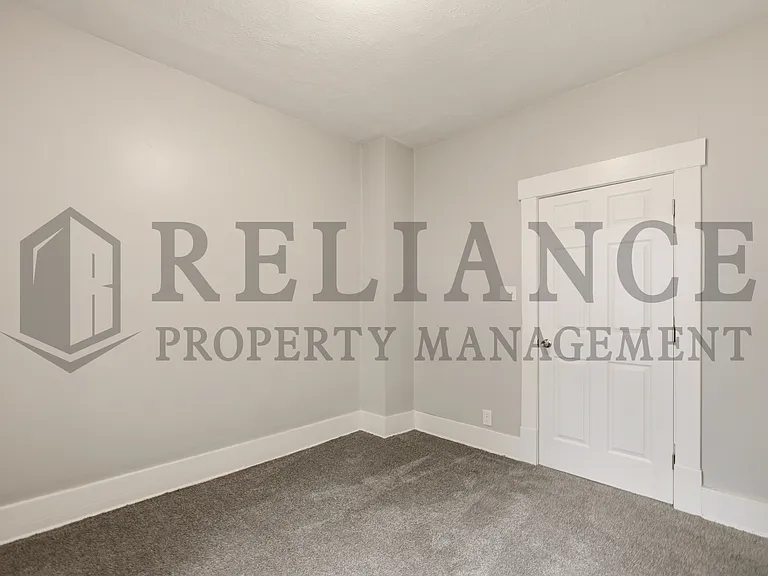 619 Houser Dr — Photo 20