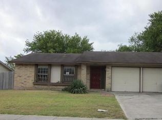 9430 Quicksilver Dr, San Antonio, TX 78245