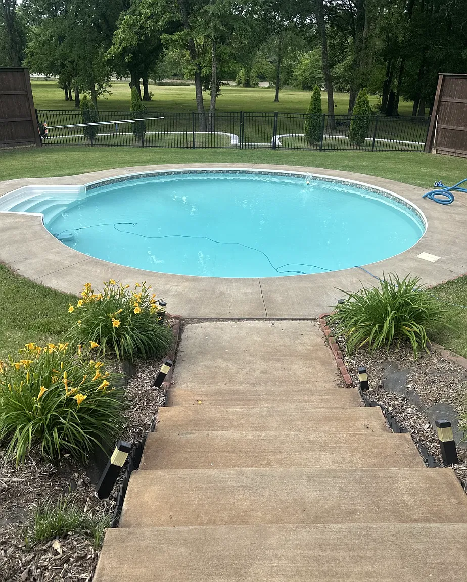 4 bed, 3.5 bath, 2550 sqft, $4,500 — Photo 4