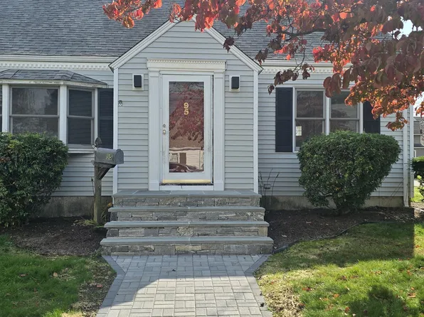 95 Disbrow Street, Stratford, CT 06614