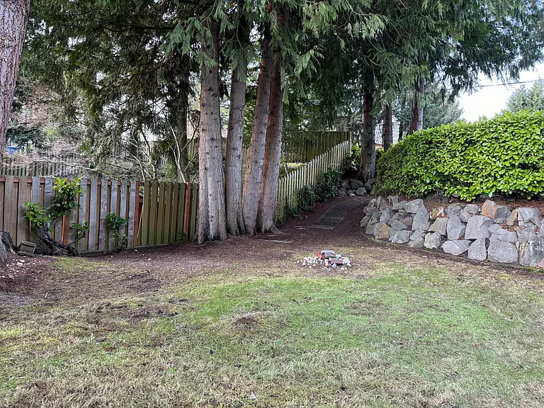 16209 Lake Hills Blvd — Photo 68