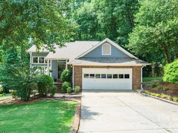 19017 Kailua Cir, Tega Cay, SC 29708