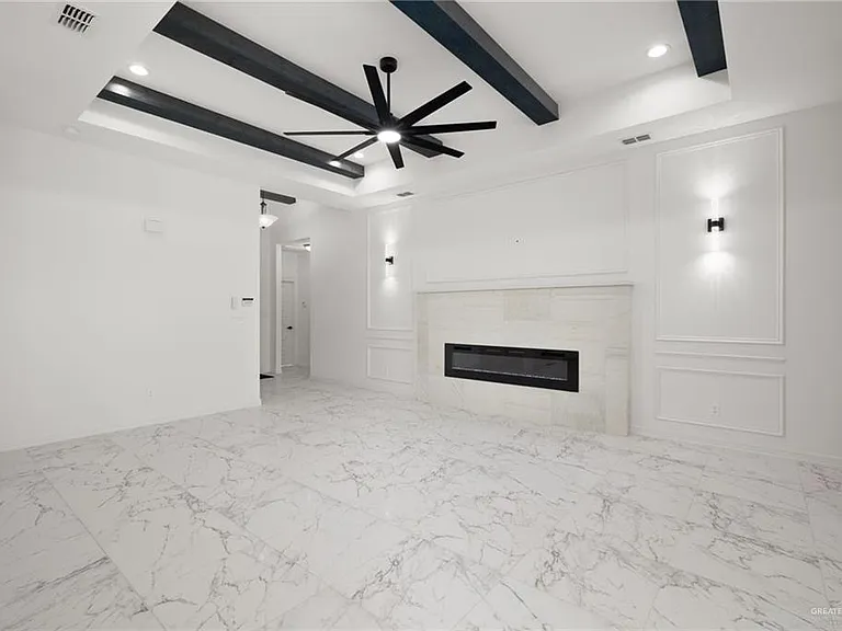 1804 Foxtail St — Photo 2