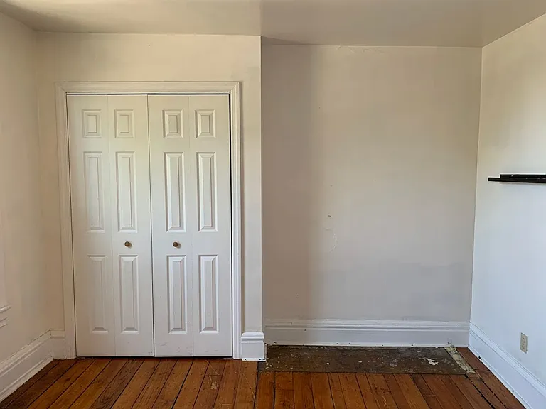 5431 Howe Street — Photo 20