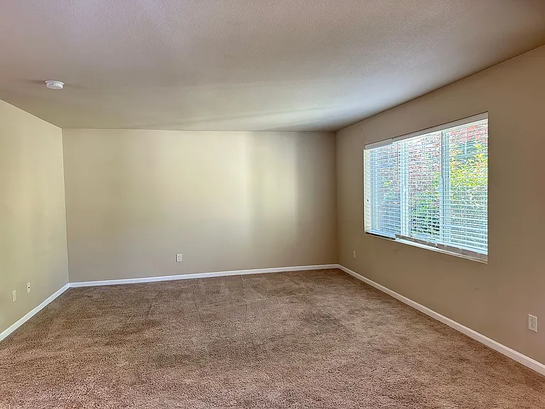 3968 SE Lone Oak St — Photo 12