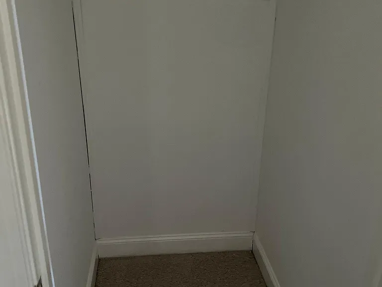 109 Fieldcrest Cir — Photo 22