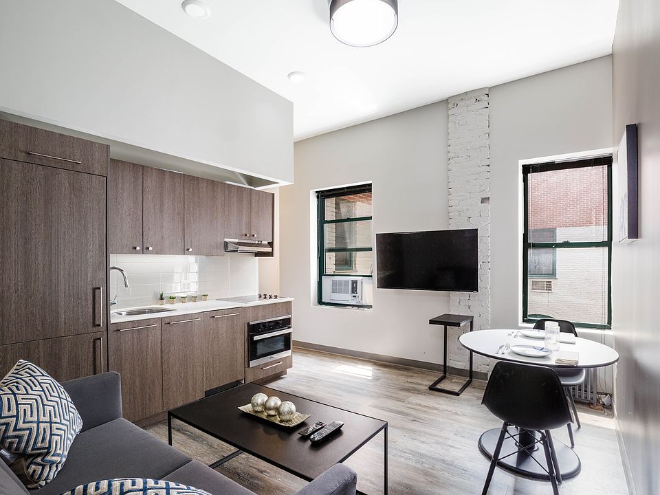 1st image of 15 E 11th St APT 7G