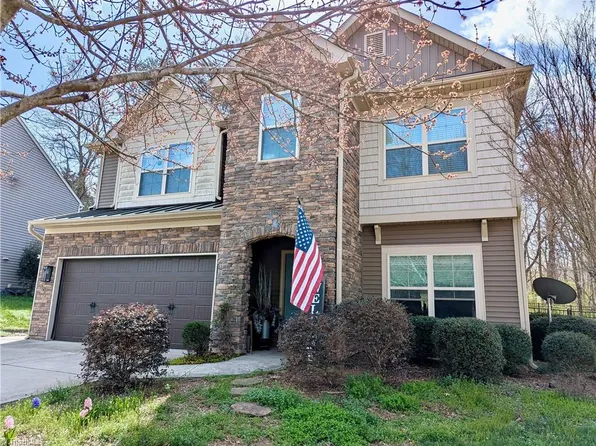 2144 Waterview Dr, Graham, NC 27253