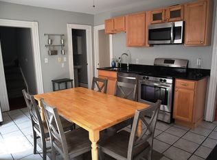 136 Nash St #2, New Haven, CT 06511