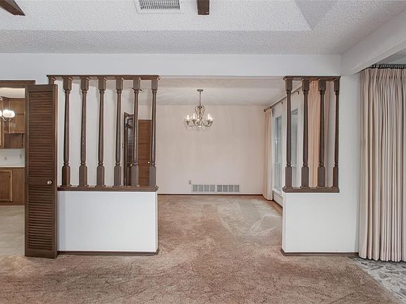 2nd image of 1513 Northcrest Ct