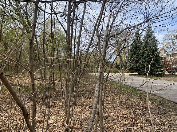 4th image of 29 Fairway Dr #29