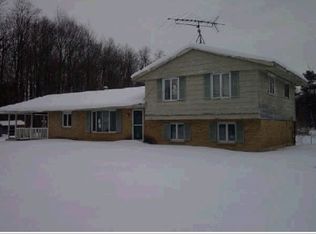 11795 Main St, Versailles, NY 14168