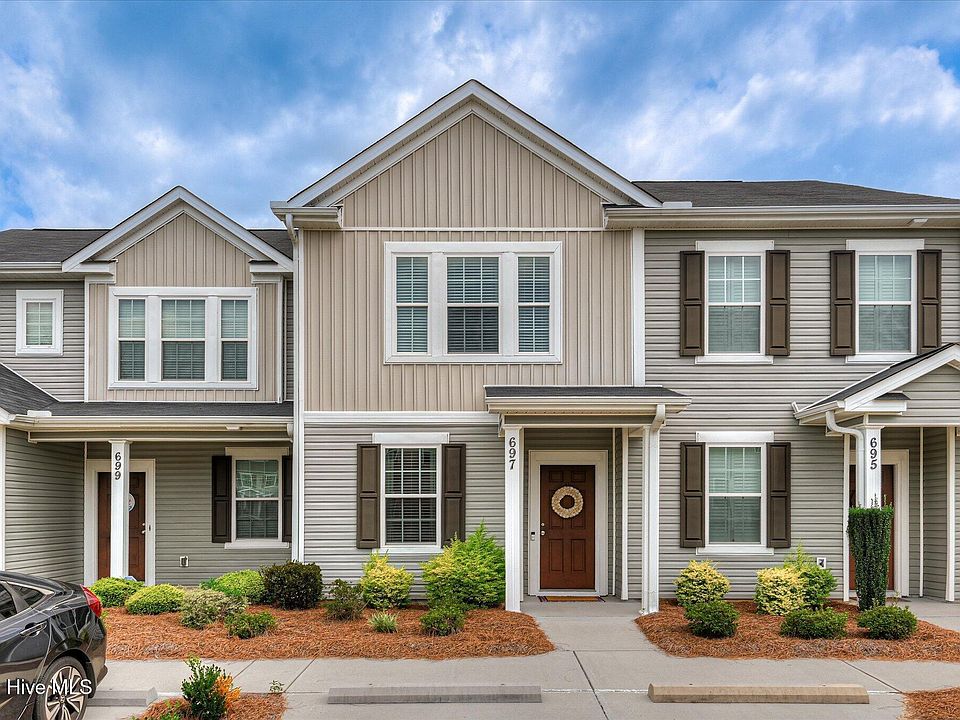 1st image of 697 Aberdeen Circle