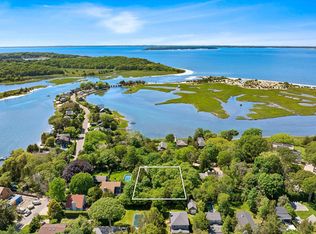 10 Norton Pl, Southampton, NY 11968