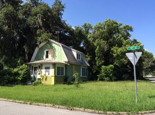 5435 10th St, Zephyrhills, FL 33542