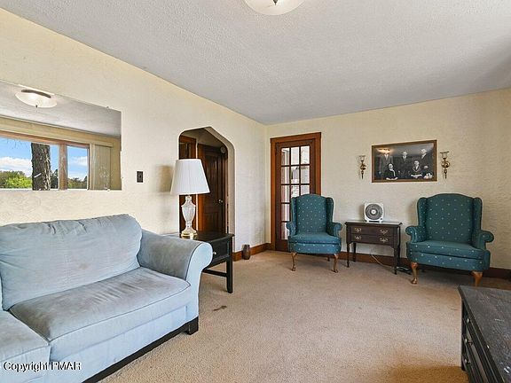 5th image of 1715 Lakeview Dr