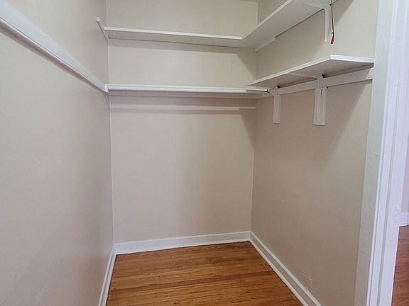 4th image of 1717 W North Shore Ave APT 2E