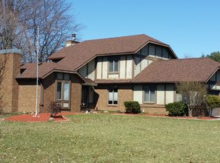 4435 Pickle Rd, Oregon, OH 43616