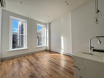 3 Spencer Place, #3F