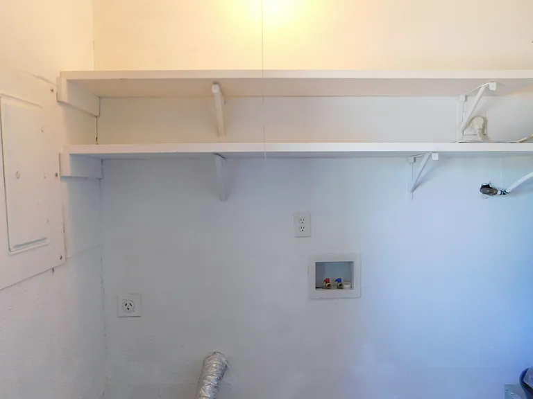 5529 Gates Dr — Photo 19