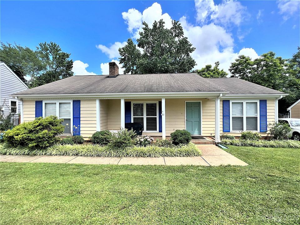 1st image of 7218 English Ivy Ln