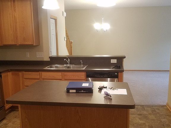 4th image of 4494 Rosemary Way N #3