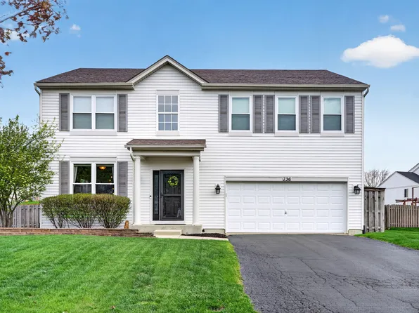 736 Briarcliff Dr, Minooka, IL 60447