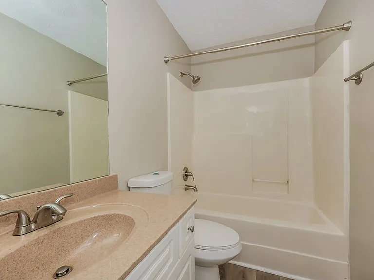 4412 Sandpiper Ln — Photo 16