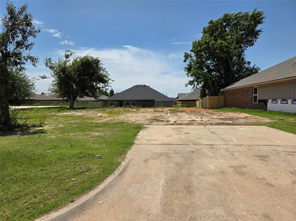 8421 Stonewood Dr Lot 14, Oklahoma City, OK 73135