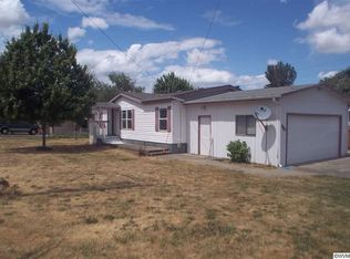 350 S 10th St, Independence, OR 97351