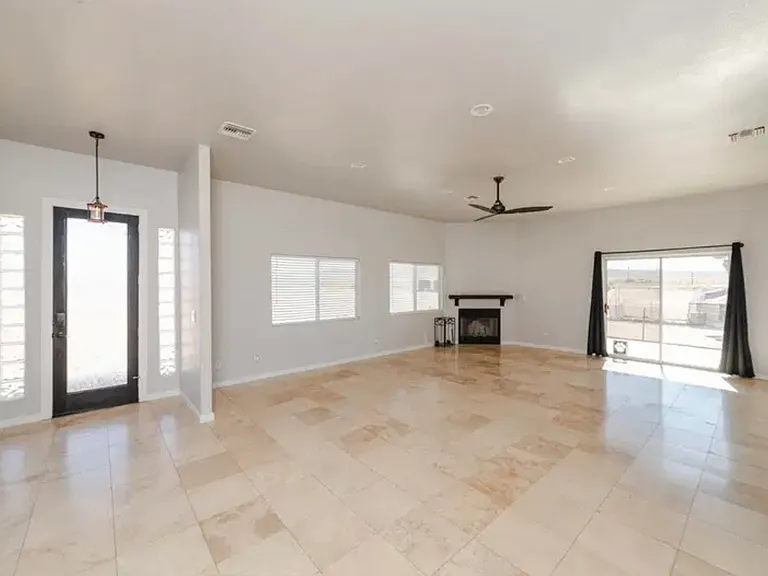 10563 N Garrett Dr — Photo 17