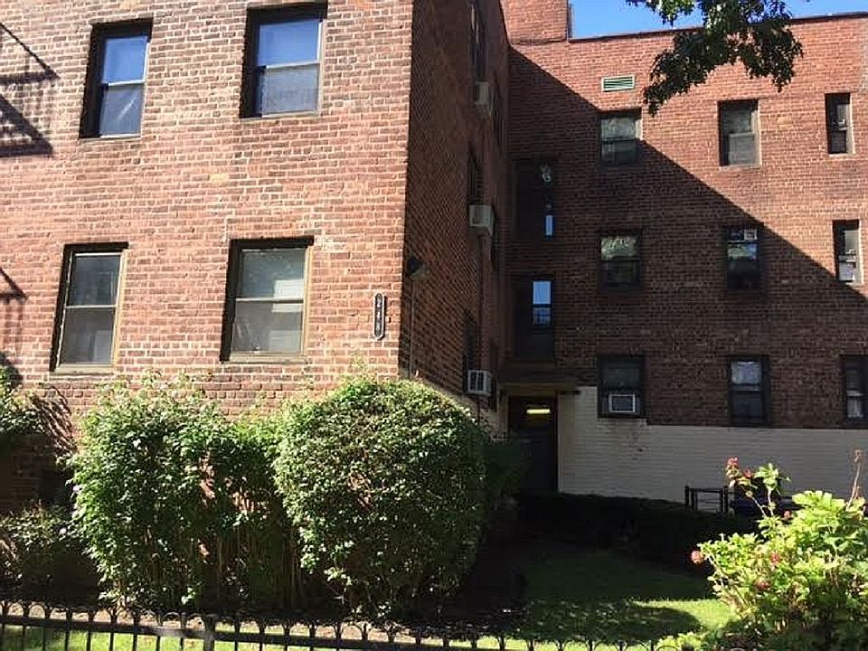 2nd image of 248 Bay 17 St #1C