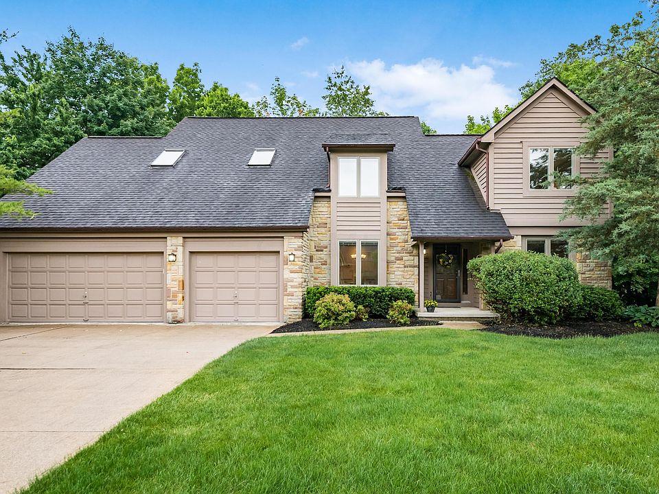 1st image of 749 Bering Ct