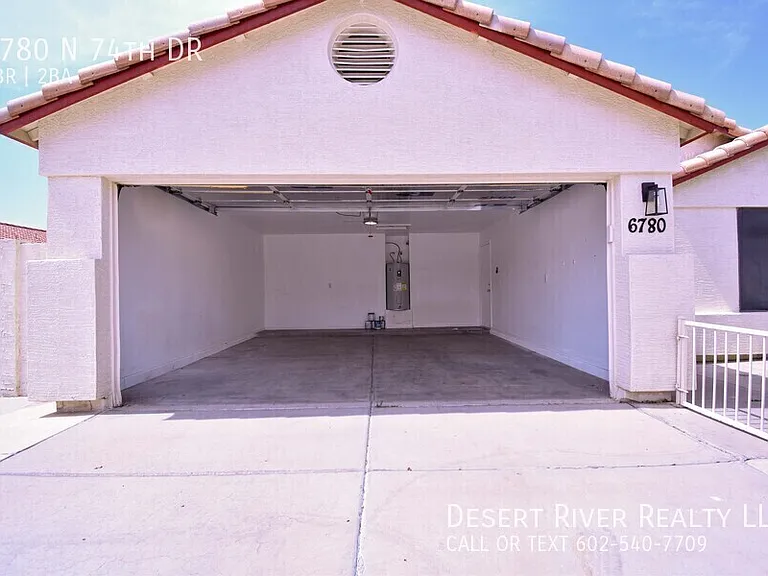 6780 N 74th Dr — Photo 24