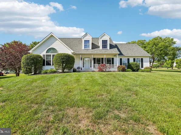 1944 Sherlock Holmes St, Eldersburg, MD 21784