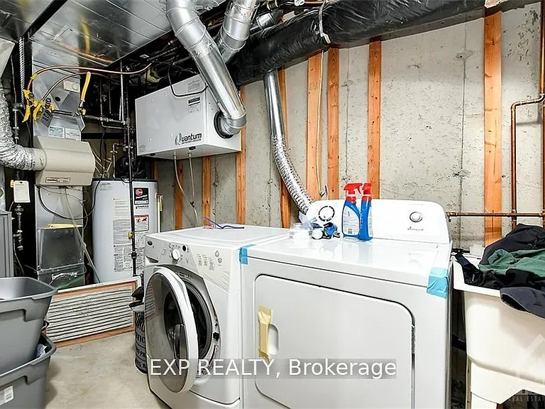 535 Salzburg Dr — Photo 27